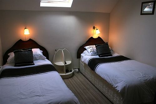 Woodview Lodge B&B Breaffy Экстерьер фото