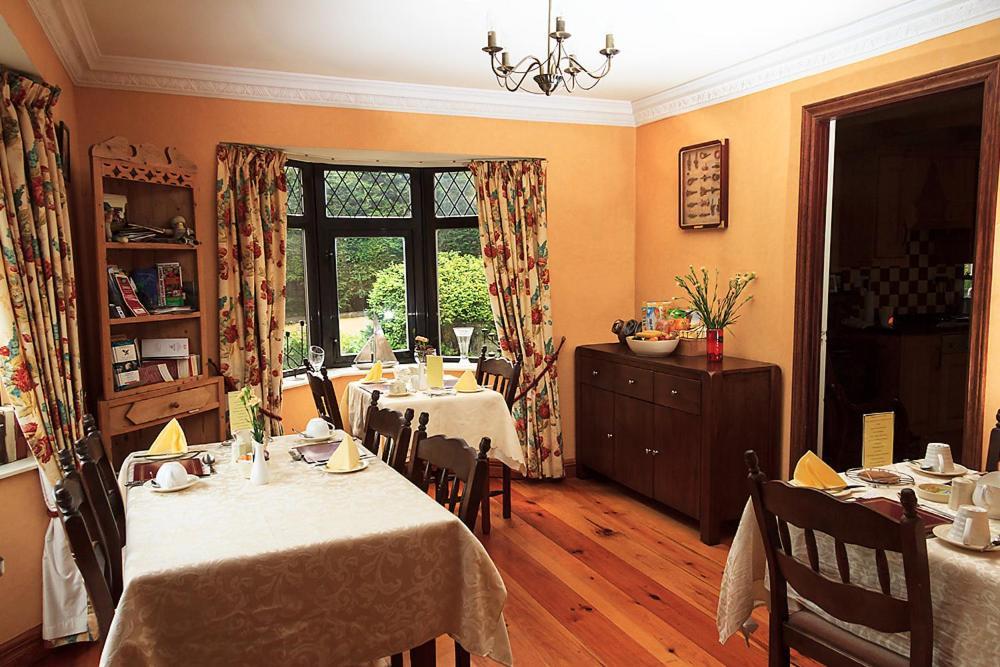 Woodview Lodge B&B Breaffy Экстерьер фото