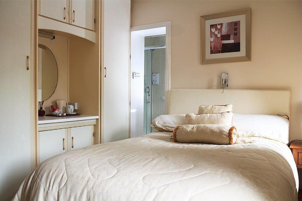 Woodview Lodge B&B Breaffy Экстерьер фото